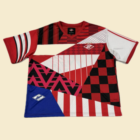 D5B7FF1C-D319-4CA8-8DAA-1B1C05A14F67