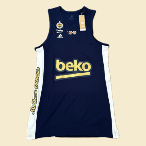 558C316B-17FF-4E06-9352-68371C29FB3B