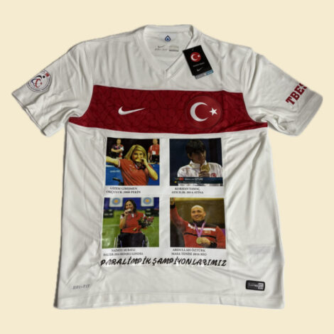 8FBA3F61-C12B-4991-8E87-61D991CC90F7