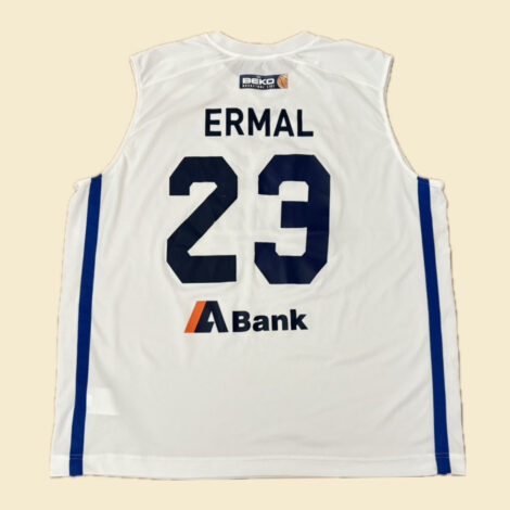 BDFF0A03-71BB-417D-974E-E0883153EC10