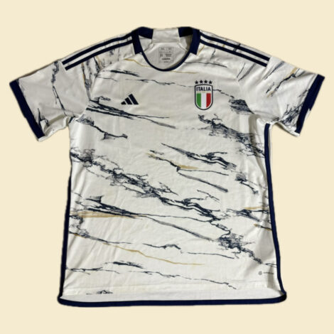 C16A01CE-8E08-45C7-B271-A325ACB523F6